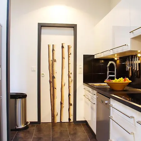 Appartamento 444 Tourny - Localisation Exceptionnelle 2 Avec Ascenseur Et Parking *